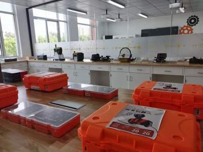 华二松江以创新引领打造“四个校园”，为区域基础教育高质量发展注入强劲动能